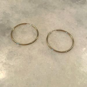 Bony Levy 14k gold hoop earrings